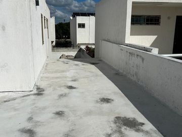 CASA EN VENTA EN FRACCIONAMIENTO LAS AMERICAS III MERIDA