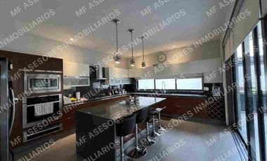 CASA EN VENTA RESERVA REAL