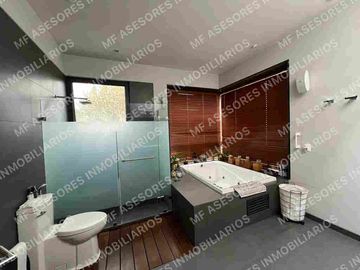 CASA EN VENTA RESERVA REAL