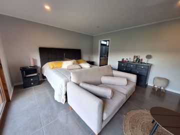 Amplia y Moderna Casa en Condominio Brisas del Mar – Las Gaviotas