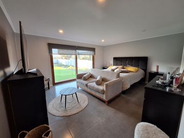 Amplia y Moderna Casa en Condominio Brisas del Mar – Las Gaviotas