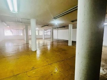 Edificio con amplio uso de suelo Col. Obrera, Cuauhtémoc