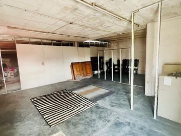 Edificio con amplio uso de suelo Col. Obrera, Cuauhtémoc