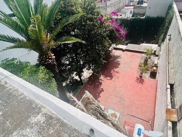 Edificio con amplio uso de suelo Col. Obrera, Cuauhtémoc