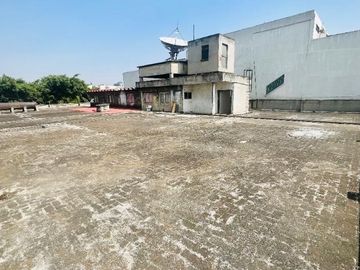 Edificio con amplio uso de suelo Col. Obrera, Cuauhtémoc