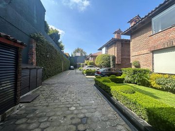 Venta casa en Colonia José de los Cedros José María Castorena