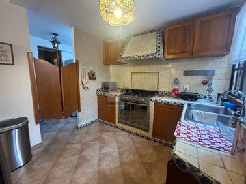Venta casa en Colonia José de los Cedros José María Castorena