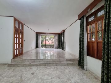 Oportunidad en centro de Querétaro  Uso mixto y gran potencial