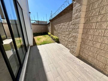 Casa NUEVA en venta Parque Aguascalientes Lomas De Angelópolis