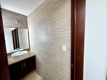 Casa NUEVA en venta Parque Aguascalientes Lomas De Angelópolis