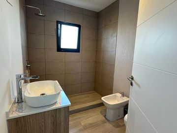 Casa a Estrenar - a la Venta - San Pablo derqui