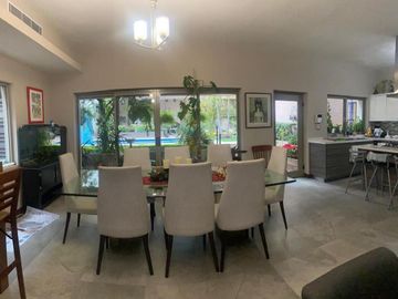 CASA EN VENTA CUMBRES 1ER SECTOR