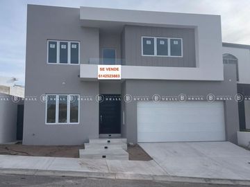 CASA EN VENTA EN BOSQUES DEL VALLE II