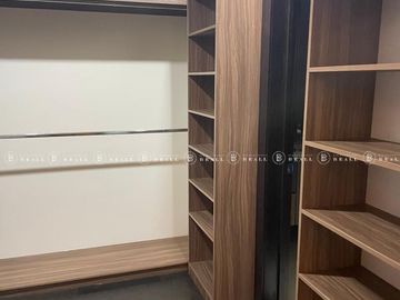 CASA EN VENTA EN BOSQUES DEL VALLE II