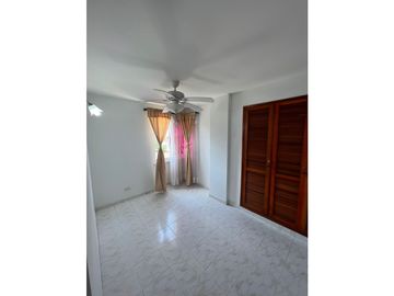 VENDO APARTAMENTO CARTAGENA 3H $360 M.M.