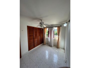 VENDO APARTAMENTO CARTAGENA 3H $360 M.M.
