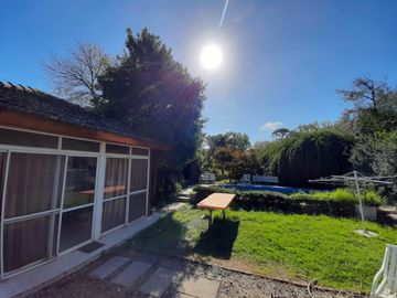 Casa en venta - 2 Dormitorios 1 Baño - 10.000Mts2 - Tortuguitas