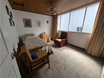 Bella y amplia casa para Venta en Niza