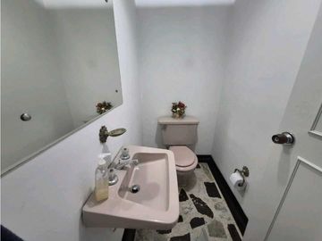 Bella y amplia casa para Venta en Niza