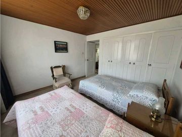 Bella y amplia casa para Venta en Niza