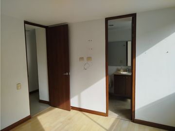 APARTAMENTO EN ARRIENDO SECTOR LOMA DEL INDIO - POBLADO