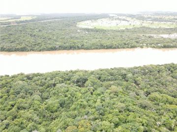 FINCA DE 4.000 HECTAREAS EN VENTA, PUERTO LOPEZ META