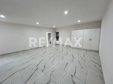 CASA EN VENTA EN RESIDENCIAL SUEÑOS DEL MAR (PLAYAS DE TIJUANA - ROSARITO)