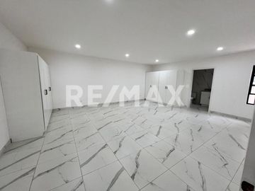 CASA EN VENTA EN RESIDENCIAL SUEÑOS DEL MAR (PLAYAS DE TIJUANA - ROSARITO)