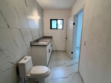 CASA EN VENTA EN RESIDENCIAL SUEÑOS DEL MAR
