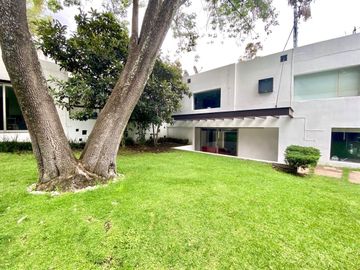 Casa en Venta en Jardines del Pedregal Álvaro Obregón