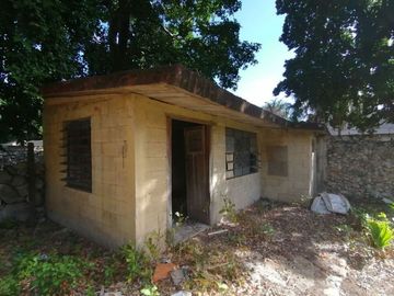 CASA EN VENTA MÉRIDA,PARA REMODELAR,A UNA CUADRA DE LA PLANCHA