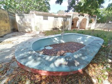 CASA EN VENTA MÉRIDA,PARA REMODELAR,A UNA CUADRA DE LA PLANCHA
