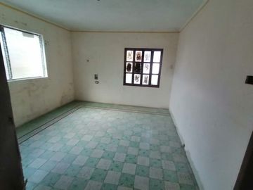 CASA EN VENTA MÉRIDA,PARA REMODELAR,A UNA CUADRA DE LA PLANCHA