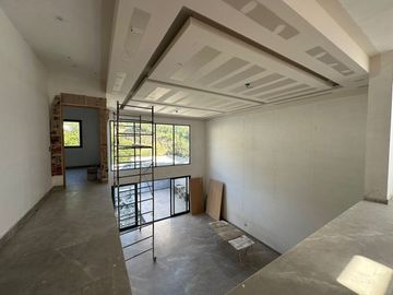 CASA EN PRE VENTA PROYECTO  ZONA URO