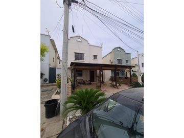 Casa en venta urbanización Ciudad del Sol, Manta.