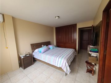 Casa en venta urbanización Ciudad del Sol, Manta.
