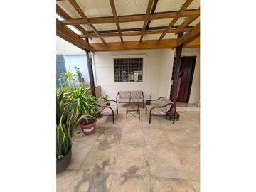 Casa en venta urbanización Ciudad del Sol, Manta.