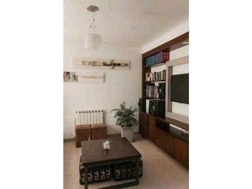 VENTA DE EXCLUSIVA CASA EN PRESTIGIOSO Bº PRIVADO, SAN MARTIN- MZA.