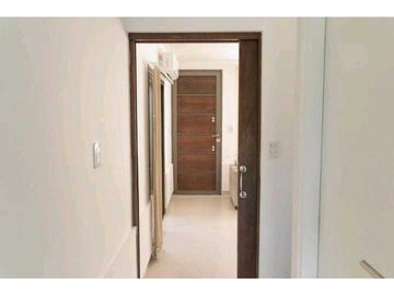 VENTA DE EXCLUSIVA CASA EN PRESTIGIOSO Bº PRIVADO, SAN MARTIN- MZA.