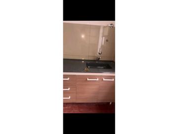 OPORTUNIDAD! DPTOS REMODELADOS, A 2 CUADRAS DEL CENTRO - 1 Y 2 DORM.