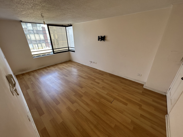 SE VENDE DEPARTAMENTO EN EDIFICIO PUNTA DE DIAMANTE