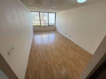 SE VENDE DEPARTAMENTO EN EDIFICIO PUNTA DE DIAMANTE