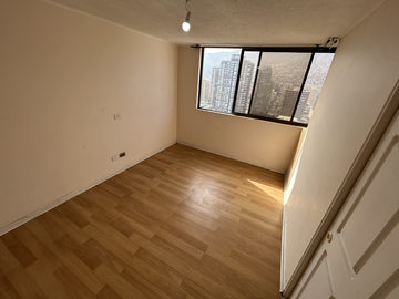 SE VENDE DEPARTAMENTO EN EDIFICIO PUNTA DE DIAMANTE