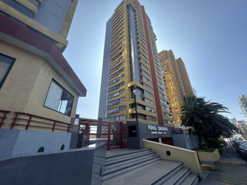 SE VENDE DEPARTAMENTO EN EDIFICIO PUNTA DE DIAMANTE