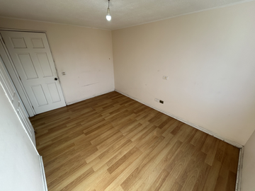 SE VENDE DEPARTAMENTO EN EDIFICIO PUNTA DE DIAMANTE