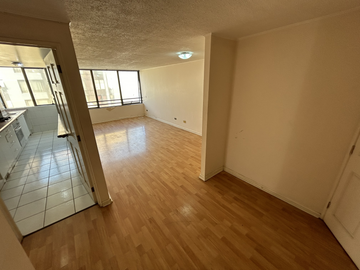 SE VENDE DEPARTAMENTO EN EDIFICIO PUNTA DE DIAMANTE