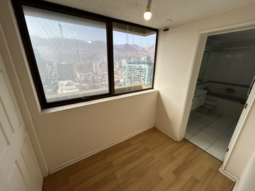 SE VENDE DEPARTAMENTO EN EDIFICIO PUNTA DE DIAMANTE