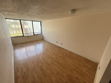 SE VENDE DEPARTAMENTO EN EDIFICIO PUNTA DE DIAMANTE