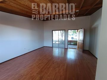 Sitio en Venta en Chicureo Centro, Alba III