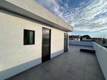 VENTA DE CASA NUEVA EN LA ANTIGUA CEMENTERA TRES RECAMARAS, 4 BAÑOS COMPLETOS